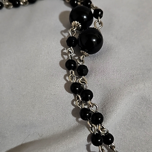 Vintage Black Acrylic Pearl Long Bead Necklace - Picture 4 of 4